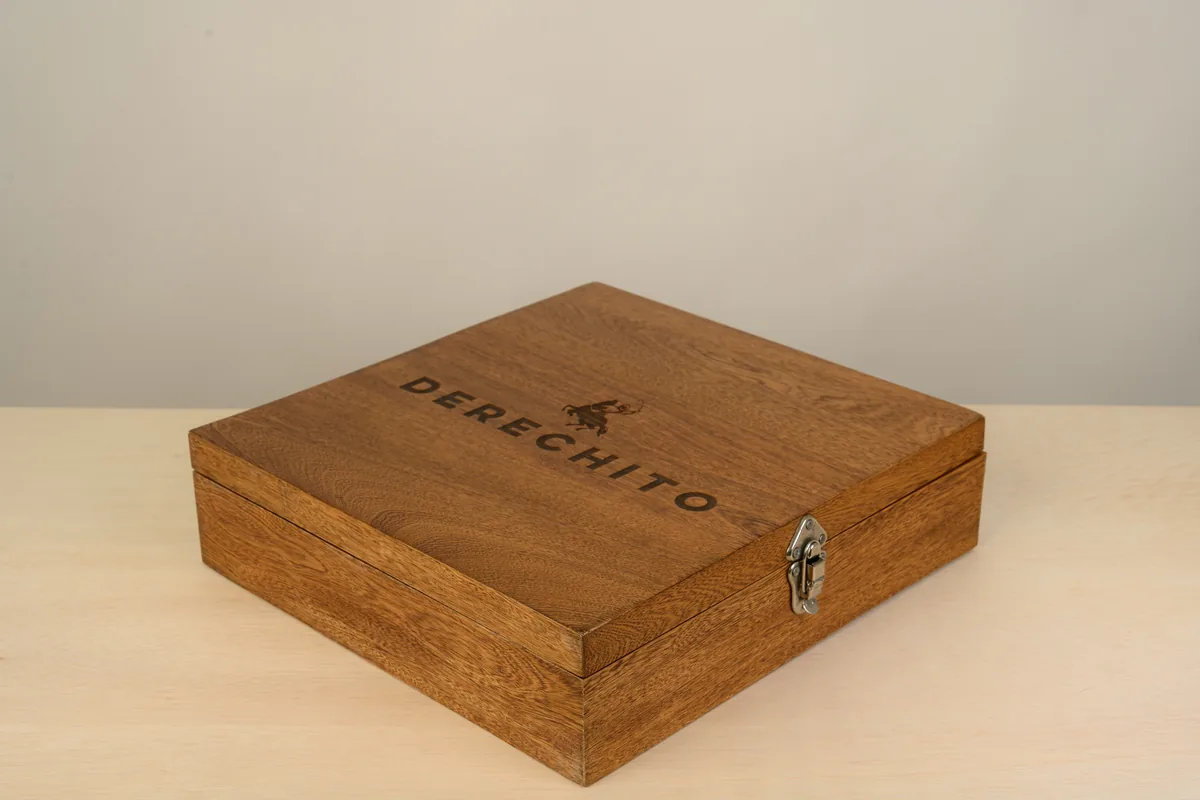 Estuche de Derechito, vista 3