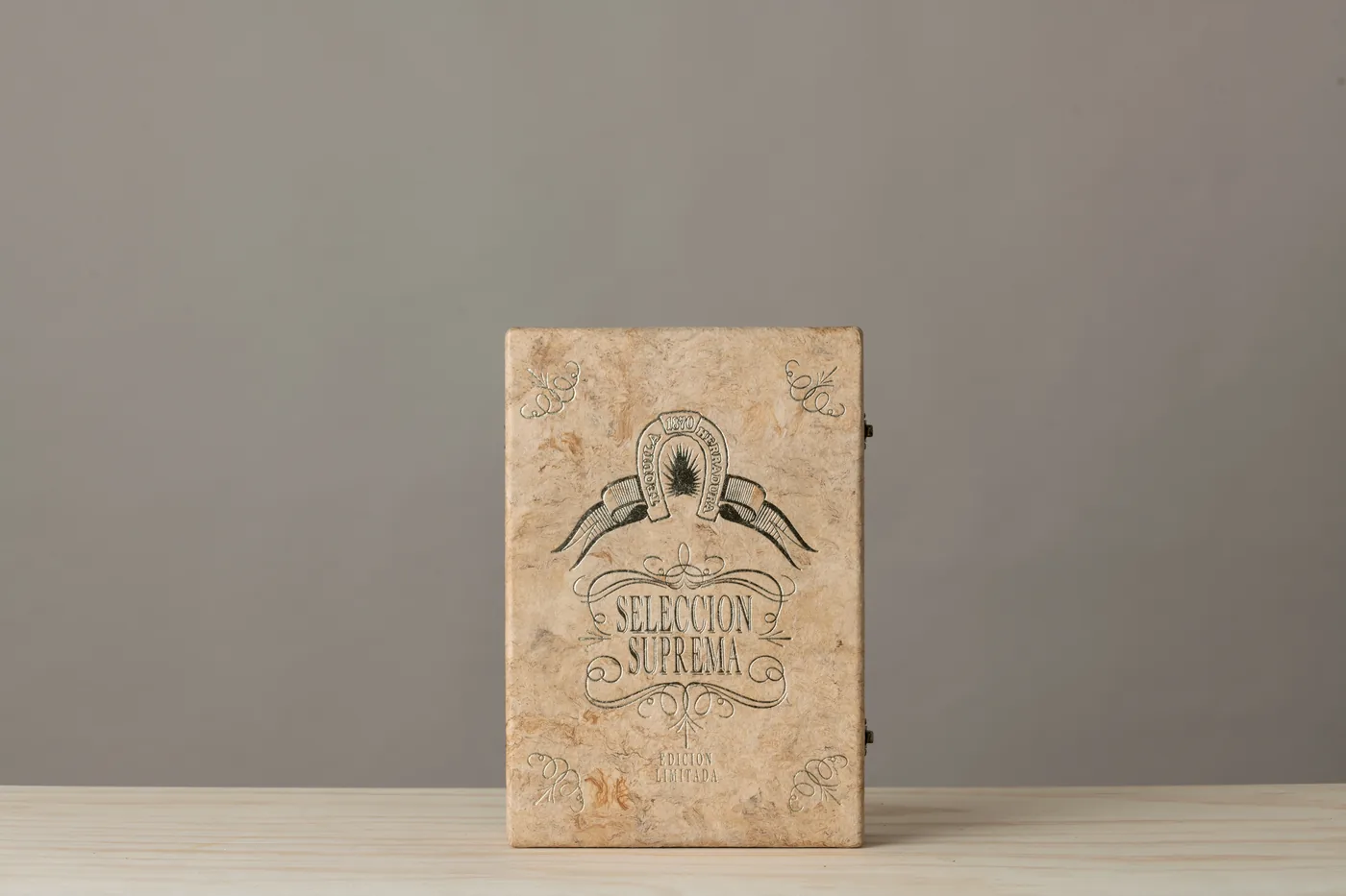 Estuche de Herradura Selección Suprema