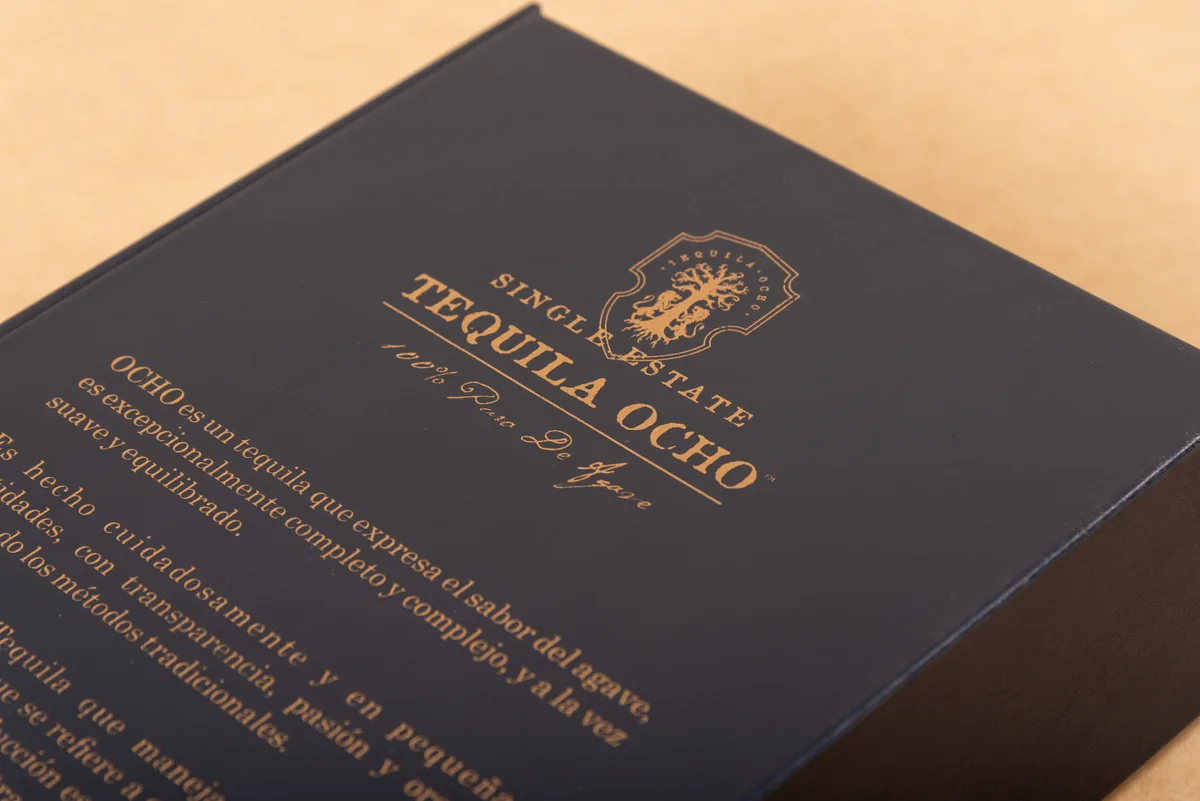 Estuche de Tequila Ocho, vista 1